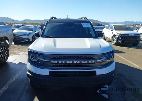 2023 Ford Bronco Sport Badlands z USA, uszkodzony, nr VIN 3FMCR9D93PRD42340